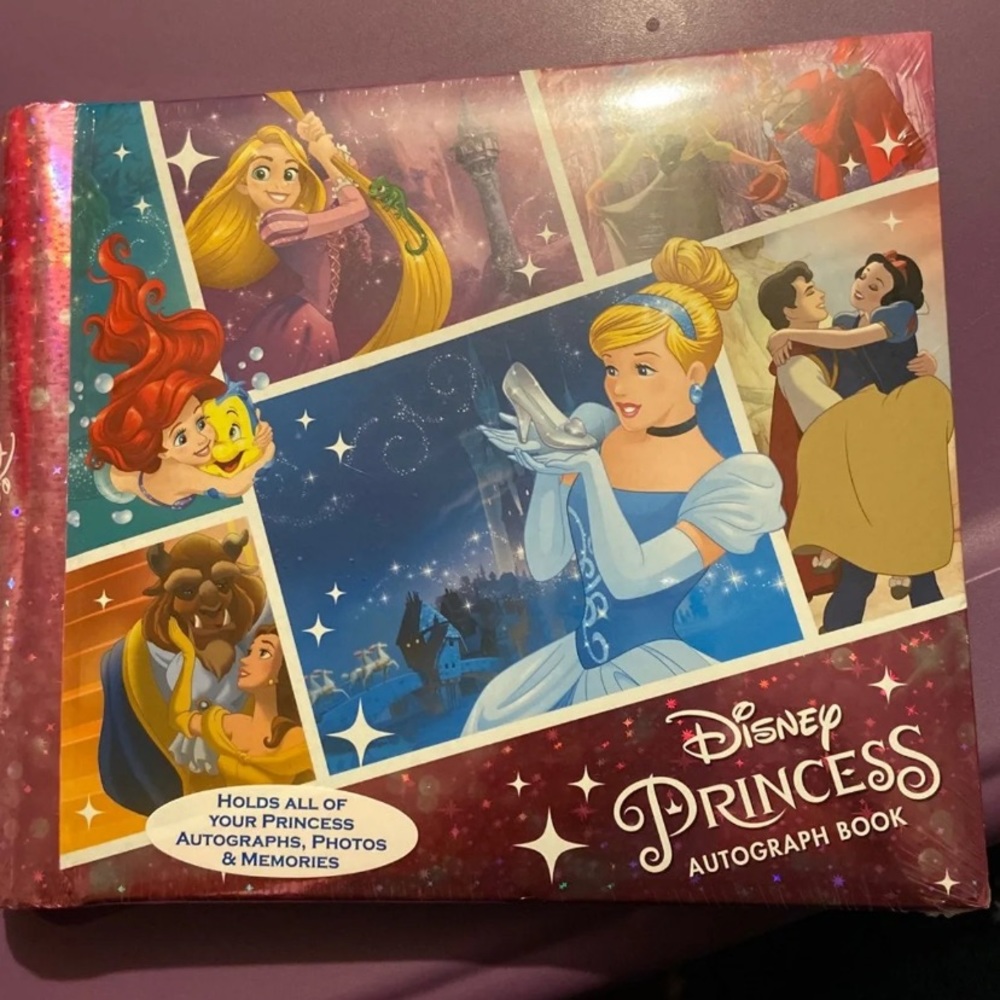 Disney Princess Autograph Book w/Pen